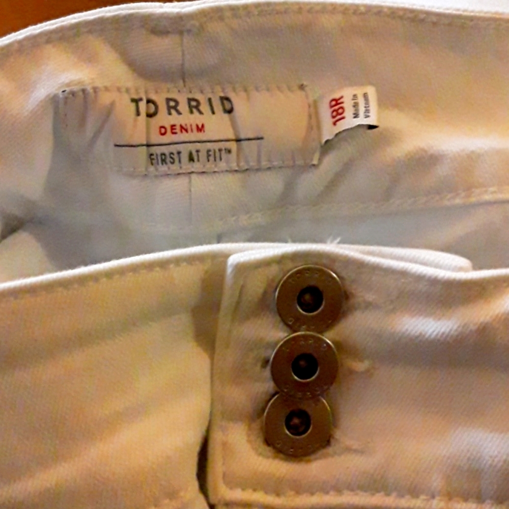TORRID